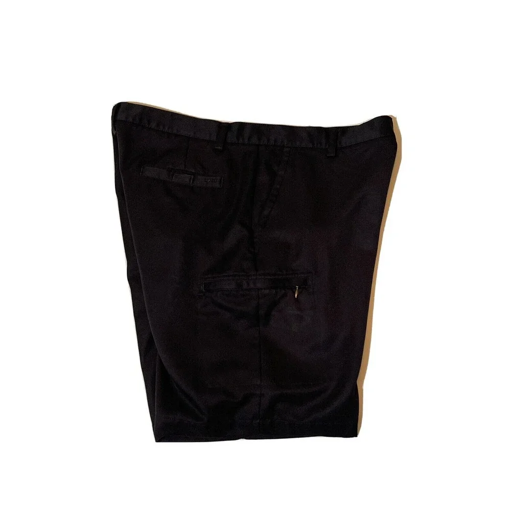 IZOD GOLF Men’s 38 Black Cargo Golf Shorts Polyester - Picture 3 of 7